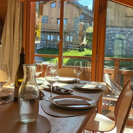 4 Pieces Avec Balcons, Proche Meribel - Fr-1-180-640
